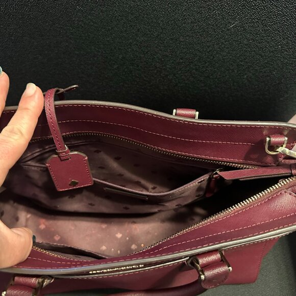 Kate Spade Burgandy Zip Top Closure Purse.  Like New. - Picture 6 of 6